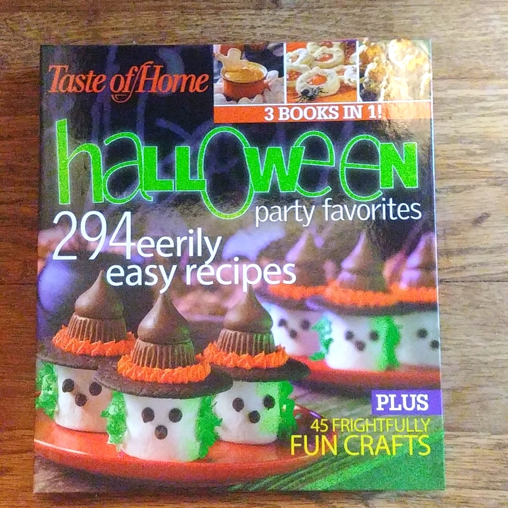 **5 for $20 Taste of Home Halloween Recipe Book